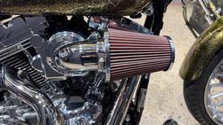 2013 Harley-Davidson CVO Breakout (FXSBSE) CVO Gold