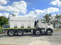 2014 Western Star 4700 Series 4784SB White