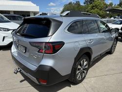 2023 Subaru Outback AWD Touring XT