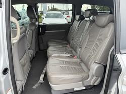 2014 Kia Grand Carnival Platinum