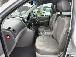 2014 Kia Grand Carnival Platinum