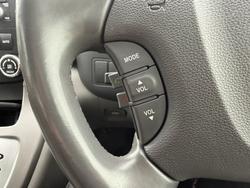 2014 Kia Grand Carnival Platinum
