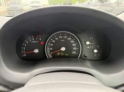 2014 Kia Grand Carnival Platinum VQ MY14 Silver