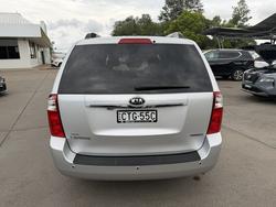 2014 Kia Grand Carnival Platinum