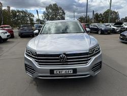 2022 Volkswagen Touareg 210TDI Elegance