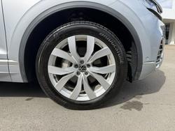 2022 Volkswagen Touareg 210TDI Elegance