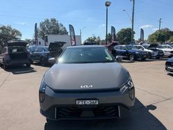 2025 Kia EV4 Earth Long Range