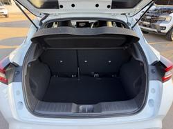 2025 Nissan JUKE ST F16 MY25 Pearl White