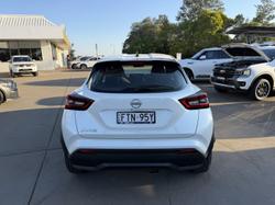 2025 Nissan JUKE ST F16 MY25 Pearl White