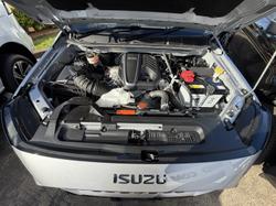 2025 Isuzu MU-X LS-T MY25.5 4X4 Dual Range Mercury Silver Metallic