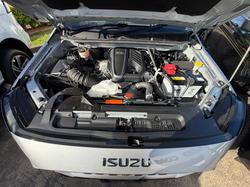2025 Isuzu MU-X LS-T MY25.5 4X4 Dual Range Mercury Silver Metallic