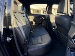 2025 Isuzu D-MAX LS-U+ MY24 4X4 Dual Range Basalt Black Mica