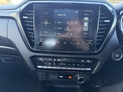 2024 Isuzu D-MAX BLADE MY24 4X4 Dual Range Moonstone White Pearl