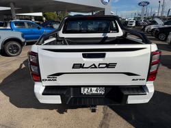 2024 Isuzu D-MAX BLADE MY24 4X4 Dual Range Moonstone White Pearl
