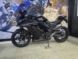 2013 Kawasaki NINJA 300 BLACK