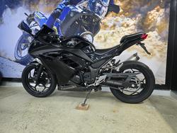 2013 Kawasaki NINJA 300 BLACK