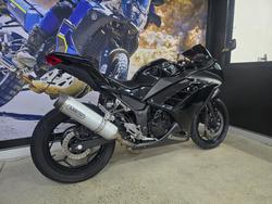 2013 Kawasaki NINJA 300 BLACK