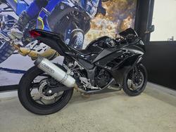 2013 Kawasaki NINJA 300 BLACK