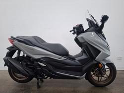 Honda Forza 350 (NSS350A)