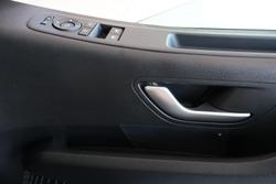 2026 Hyundai STARIA LOAD