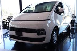 2026 Hyundai STARIA LOAD