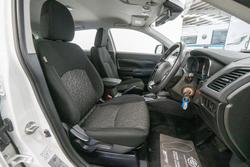 2020 Mitsubishi ASX ES