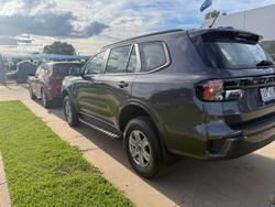 2025 Ford Everest Ambiente