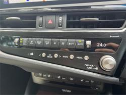 2021 Lexus ES 300h Sports Luxury