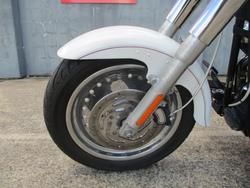 2008 HARLEY-DAVIDSON FLSTF FAT BOY WHITE