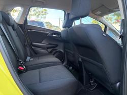 2016 Honda Jazz VTi-S