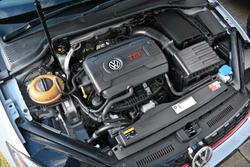 2017 Volkswagen Golf GTI Performance Edition 1