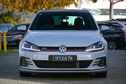 2017 Volkswagen Golf GTI Performance Edition 1