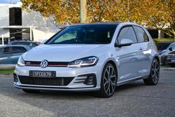 2017 Volkswagen Golf GTI Performance Edition 1