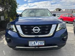 2017 Nissan Pathfinder Ti