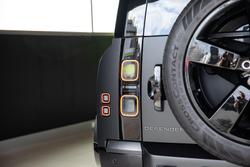 2025 Land Rover Defender 110 D350 X-Dynamic HSE