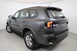 2025 Ford Everest Ambiente