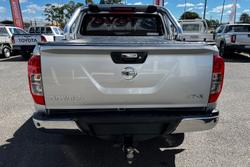 2020 Nissan Navara ST