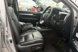 2021 Toyota Hilux SR5