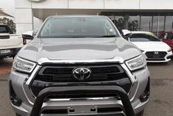 2021 Toyota Hilux SR5