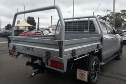 2021 Toyota Hilux SR5