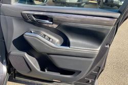 2021 Toyota Kluger Grande