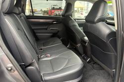 2021 Toyota Kluger Grande