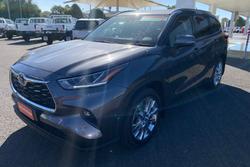 2021 Toyota Kluger Grande