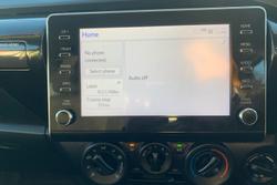 2023 Toyota Hilux SR