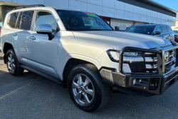 2023 Toyota Landcruiser VX