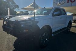2024 Mazda BT-50 GT