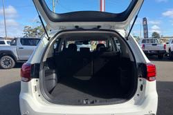 2021 Mitsubishi Outlander ES