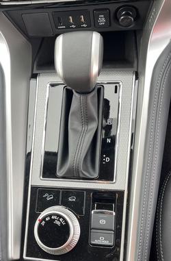2024 Mitsubishi Pajero Sport GLS