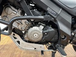 2016 Suzuki DL650 V-STROM RED