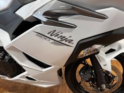 2024 Kawasaki NINJA 500 WHITE